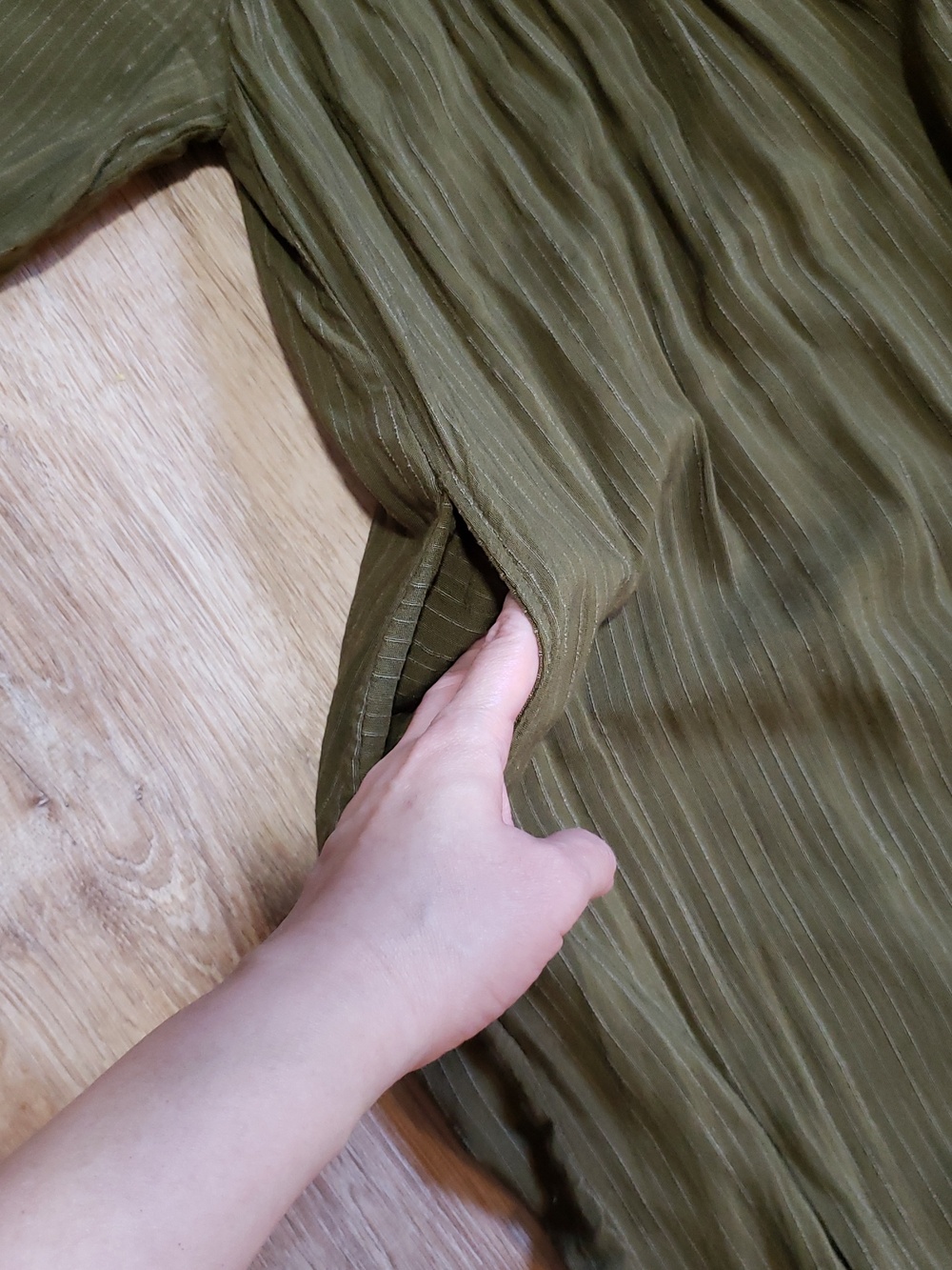 NWOT Kara Thoms Greta Dress In "Olive", Size Small - Picture 5 of 16